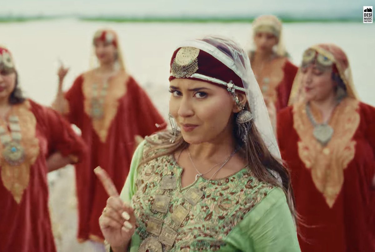 highondettol28's tweet photo. bro literally she slayed in every outfit she ate and left no crumbs i mean her screen presence is unmatchable whenever she appears on screen my eyes can’t wander away ngl! her acting and expressions were so on point ! i think im in love with her😭💗 #akankshachoudhary https://t.co/FkFnqdtswy
