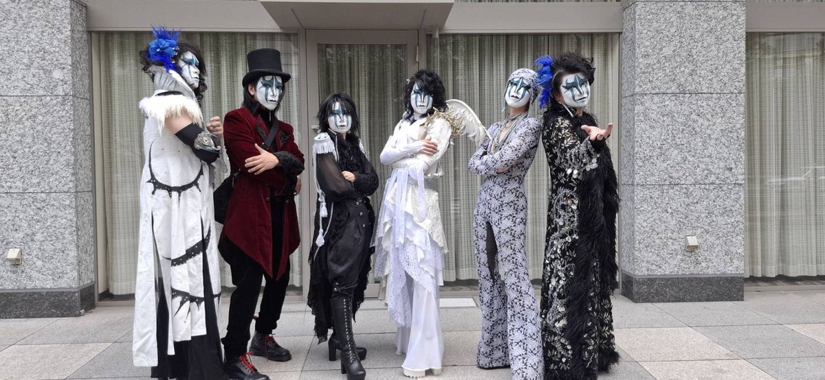 killer6660218's tweet photo. ルーク戦隊！サンボウジャー！
いよいよ会場に登場！
乞うご期待！🔥🔥🔥 https://t.co/mbynJRhCt4