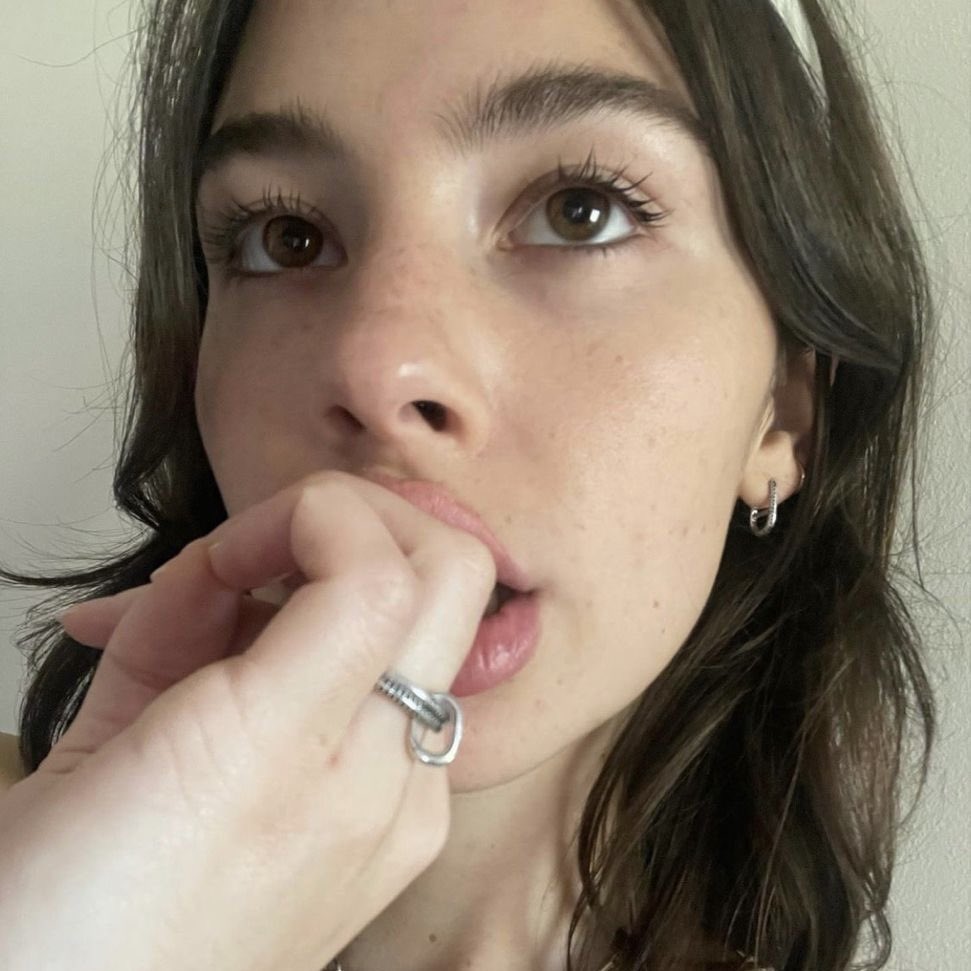tehejenna's tweet photo. bambi eyed angel https://t.co/yoEQI1HUkR