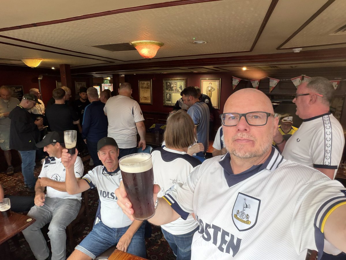 Svucka's tweet photo. Match Day! #COYS #CantSmileWithoutYou #Nottingham #Spurs #PremierLeague #AudereEstFacere #ToDareIsToDo #SpursFamily #UpTheSpurs https://t.co/XEz8gnXSNt
