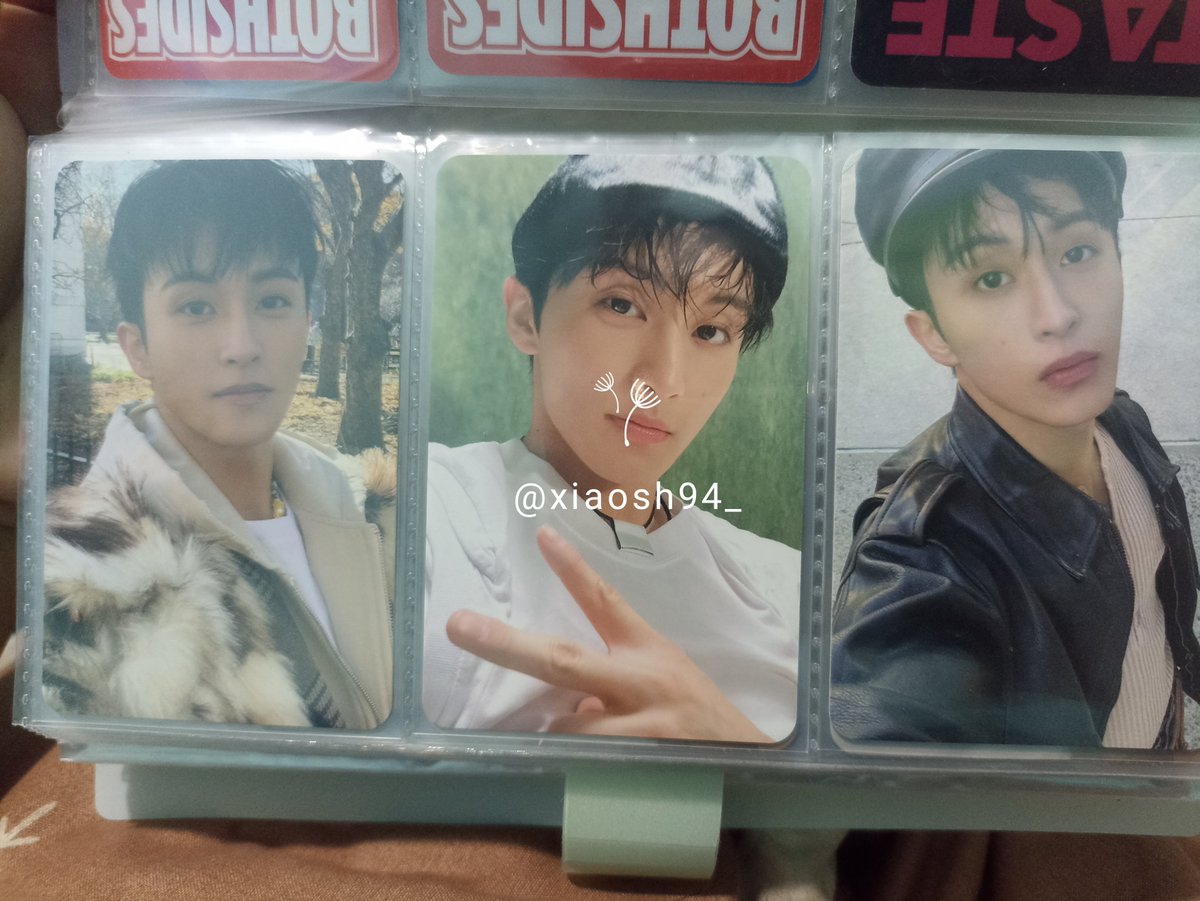xiaosh94_'s tweet photo. wts MARK UNSEALED PHOTOBOOK TRILOGY ver. ✨ 
- bookcase + 3 benefit cards + 1 pob
- include adm + pack 🍊
- full/split (bisa qris)
- bisa nego tipis 

wtb thefirstfruit album squareflap sealed haechan taste jeno jaemin bothsides renjun chenle jisung nct dream pc photocard maung https://t.co/pLEW69pFv0