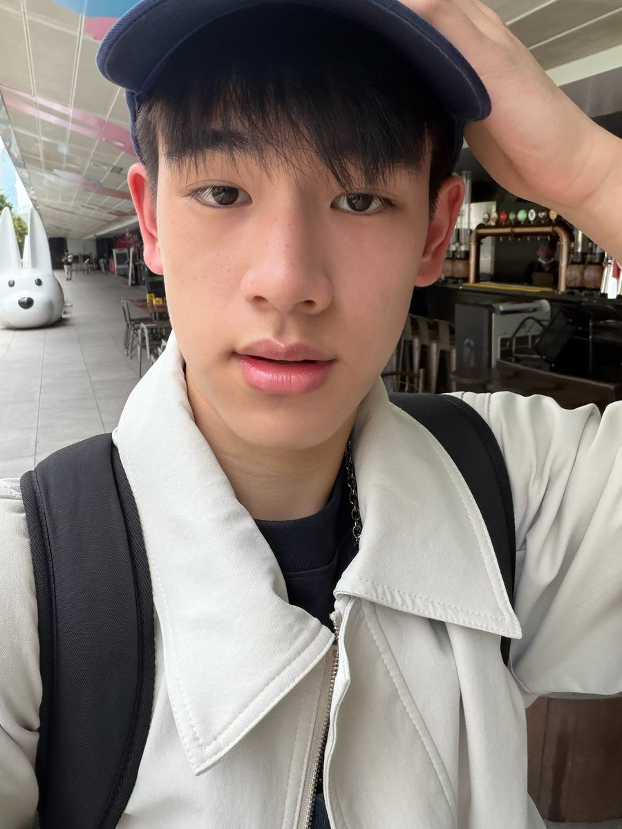 ujeenayp_'s tweet photo. เจอกันค้าบบ ที่งาน Praew Charityyyy 🥺
#ujeenayp_ https://t.co/0FKoCsi23t