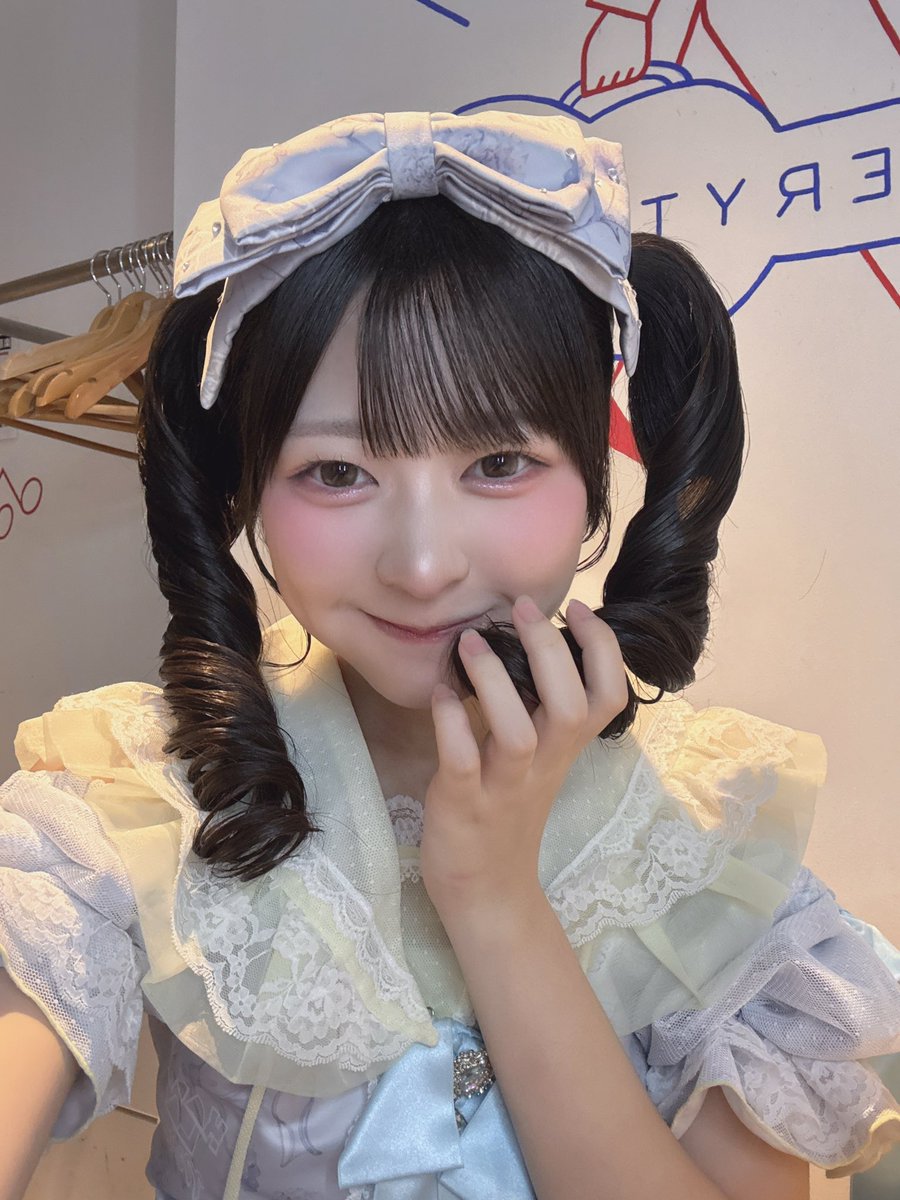 momo_KLM0306's tweet photo. 『α＋ presents 第2回合同壮行会』
ありがとうございました🩵
たのしかったー！！！♡♡

今日は、コロネツインᥬ👶🏻ᩤ
おいしそうでしょ、ふふ
いつものツインとまた違う感じで新鮮🎶
おいしかったです！！🧑‍🩰

 #カワラボメイツ #青島もも 
#アルファプラス さん  #あるぷす さん♡ https://t.co/4ntD4b2doF
