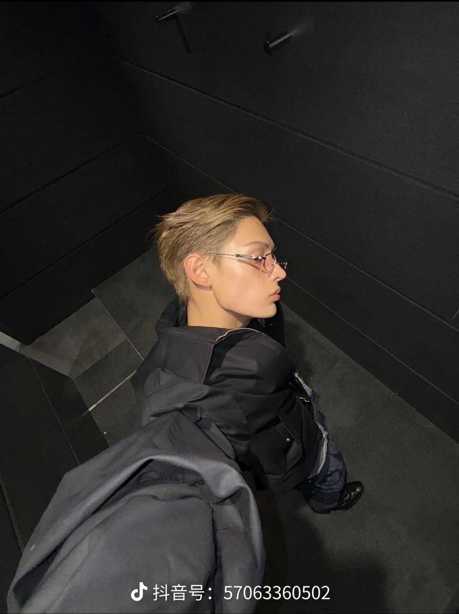 riveriachao's tweet photo. @ofjvn_ Every little detail from JAMES CHAO feels intentional, showing how much JAMGENIUS and creativity live inside his incredible IDEA BANK.

JAMES STEALS THE SCENE

#JAMESRuledTheNight
#PYPD_IN_JAPAN
#JAMES #제임스 https://t.co/dZNI0rjD5C