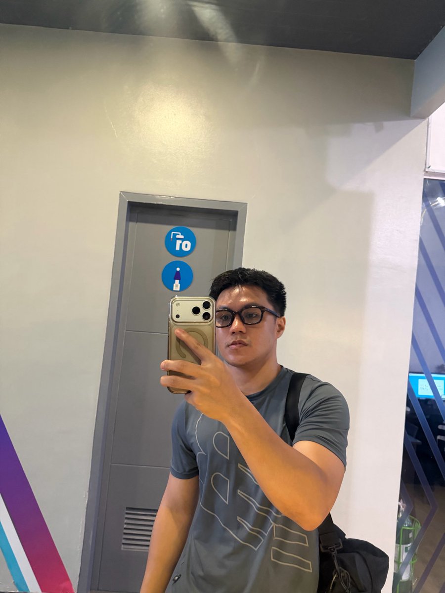 iamjohnroland_'s tweet photo. 🙈 https://t.co/FbAZpRrnoU