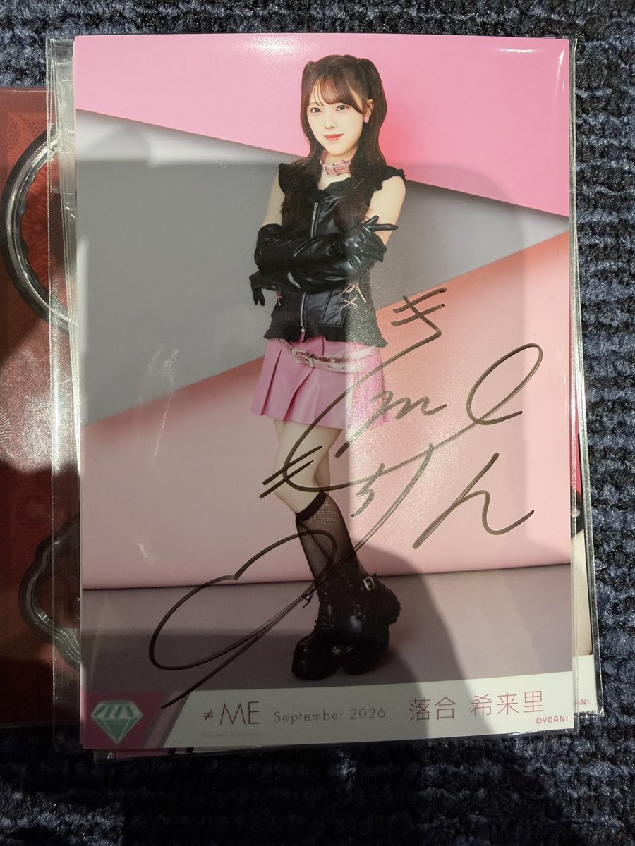 PWicn81695's tweet photo. 求)谷崎
譲)落合
直筆トレお願いします。
9月5日.6日ツーショ現地居る方よろしくお願いします。 https://t.co/xfmXFZiBON