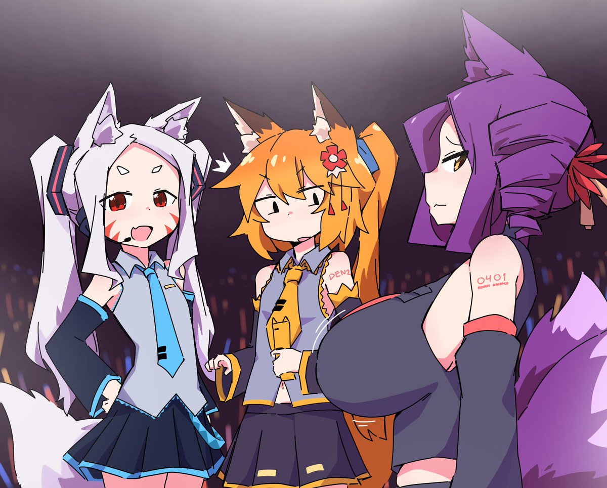 _NIckRough_'s tweet photo. Triple Fox 
(reup) https://t.co/LCWi9YEWza