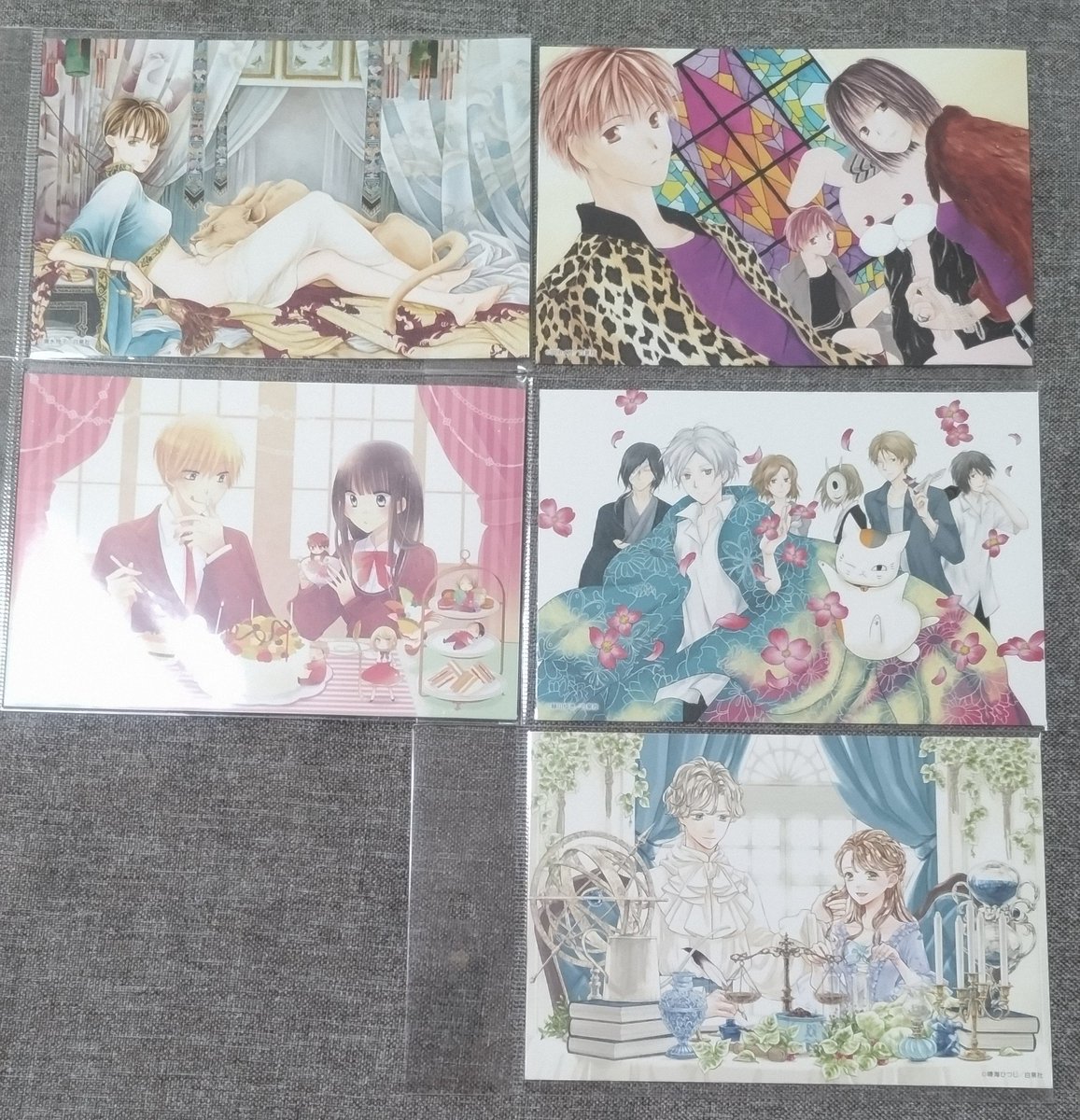 Momiji_POST's tweet photo. LaLa原画展 2026大阪会場のなんばパークスミュージアムに行ってきました

学生時代からLaLaを毎月購読して現在も家族で回し読みをしているファンで、原画と付録展示を隅まで楽しめました

自分へのお土産は展示されていた原画のポストカード10枚+入場特典のフレームカード😊
 https://t.co/DAwaROsGVf https://t.co/8LKXb9oV9G