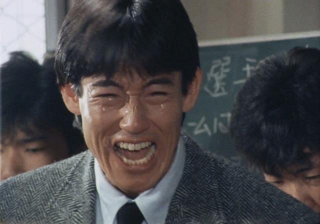 shupra004's tweet photo. 中国語の量詞をちょっとでも間違えると速攻で「その量詞は違う」と訂正リプを飛ばしてくるくせに、正しい量詞を使うと今度は「いや、个でも通じる」とリプが飛んでくる！

俺は今からお前たちを殴る！！！！！！ https://t.co/50waW6TwMa