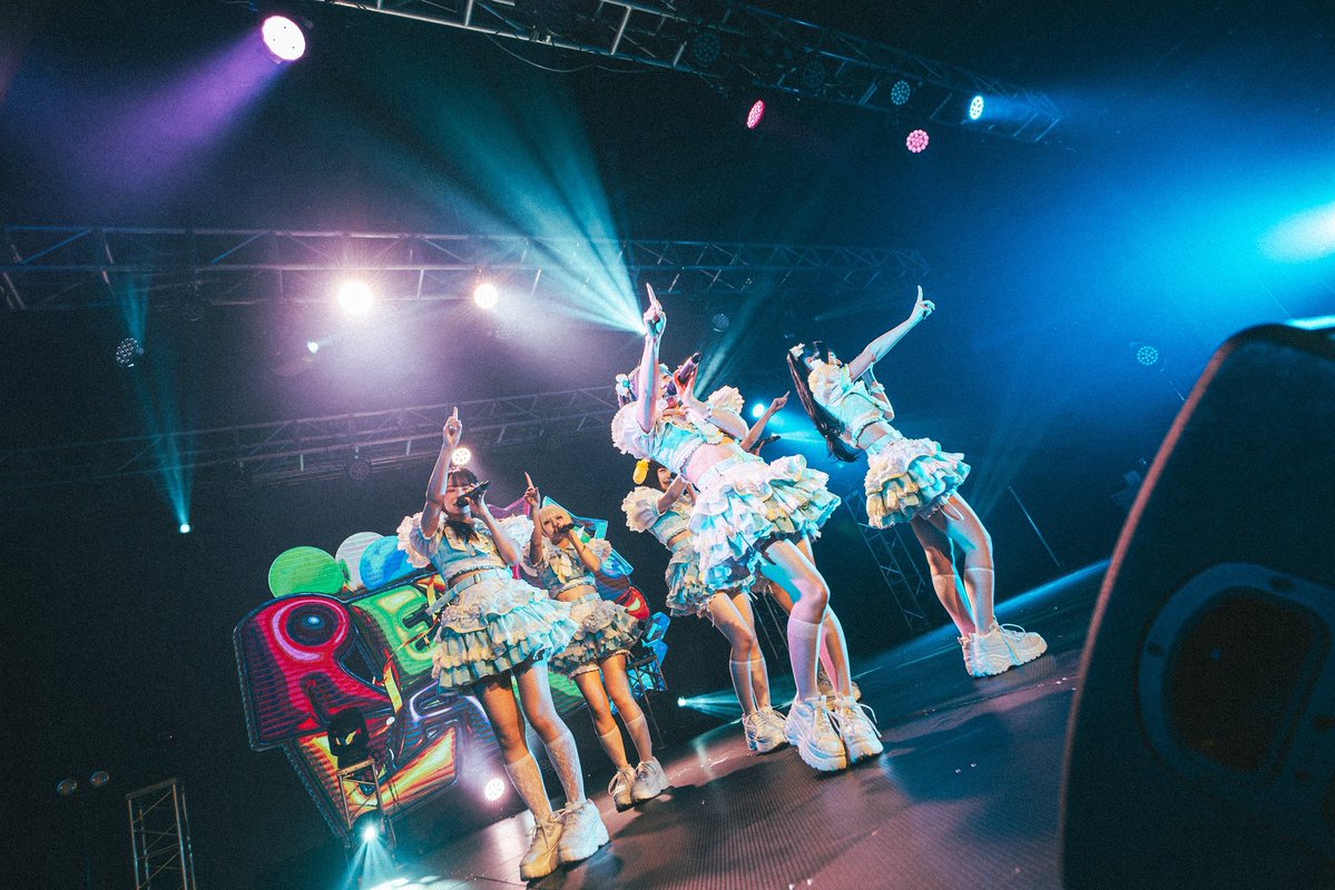 REVOLAND_jp's tweet photo. #REVOLAND #即レボ 

- - - - -
🎪metarium
@metarium_info 
- - - - -

📝レボあるある
夕方涼しくなってきたら更に楽しい

photo by @ikuhasan1983 https://t.co/SU3FGTU7DD
