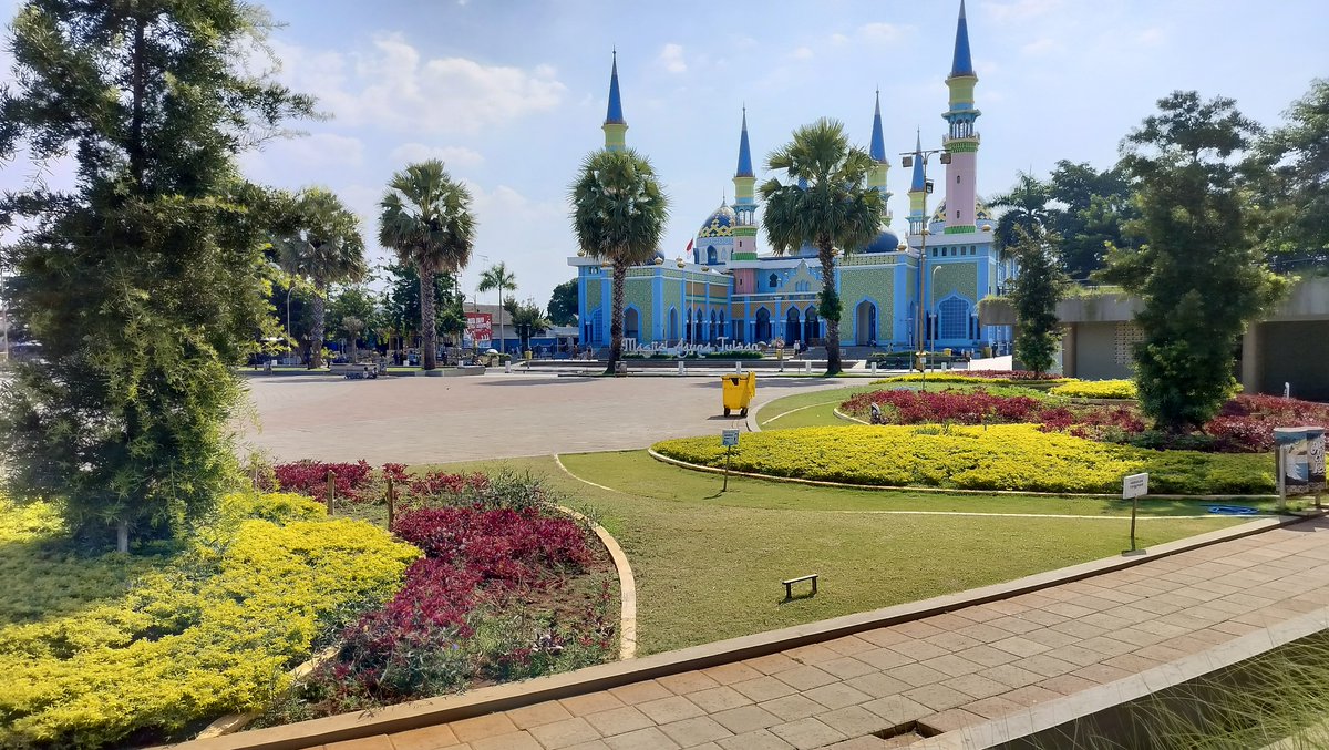 udinwidarso's tweet photo. Alun-alun Tuban https://t.co/vPoLc5NNrz
