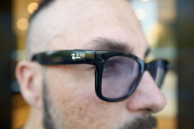 timeshighered's tweet photo. Wearable artificial intelligence has delivered a death blow to exams as we know them, an assessment expert has warned, amid mounting reports of students using smart glasses to cheat. @JohnRoss49 reports #highered #AI #cheating
https://t.co/DbLXBfL9kW https://t.co/BqHtZwRrby