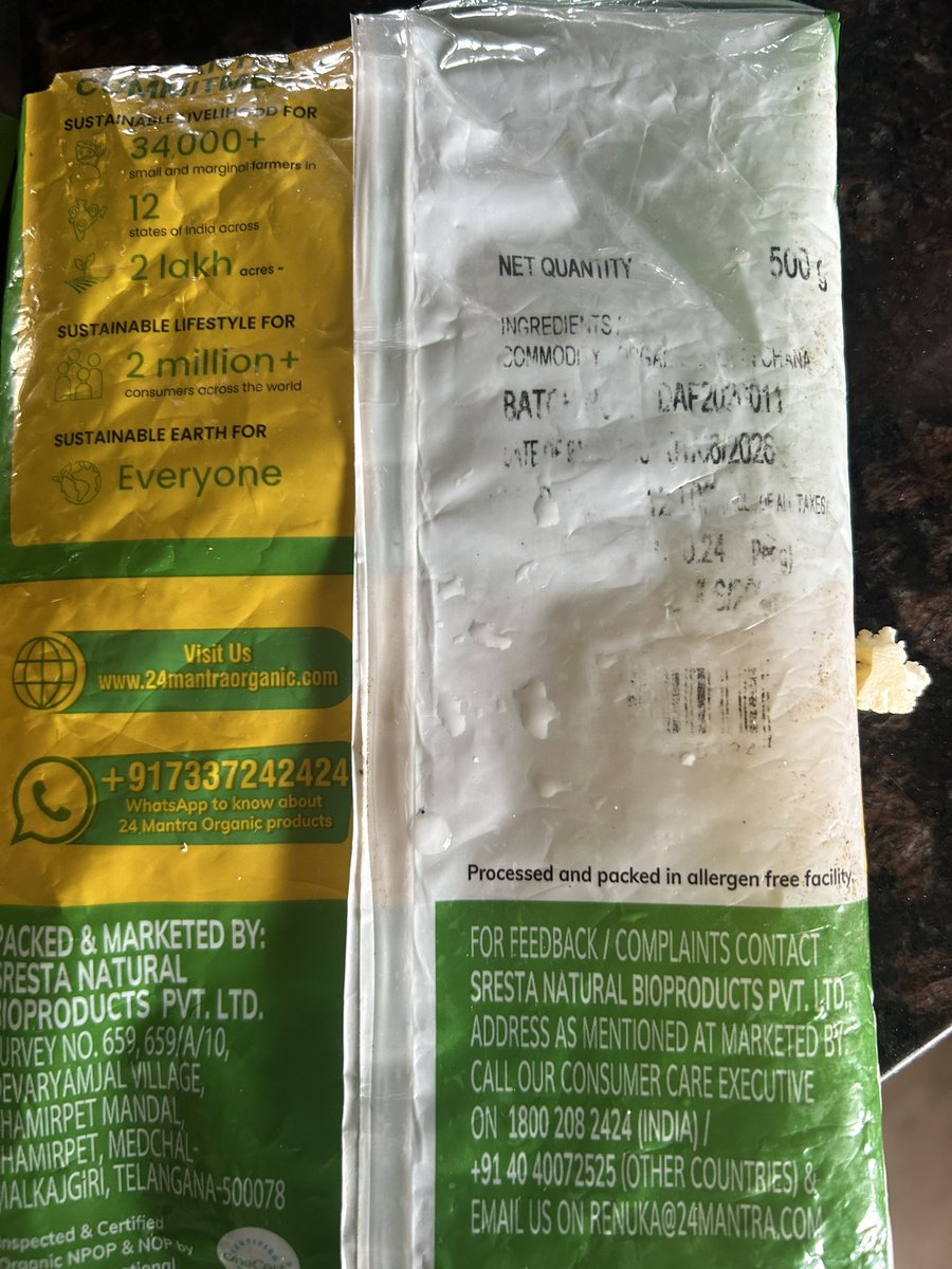 Manisha121's tweet photo. @ZeptoNow how are we selling this where you can’t see the expiry date ? Ordered this today morning . https://t.co/1Aui0uGRtE