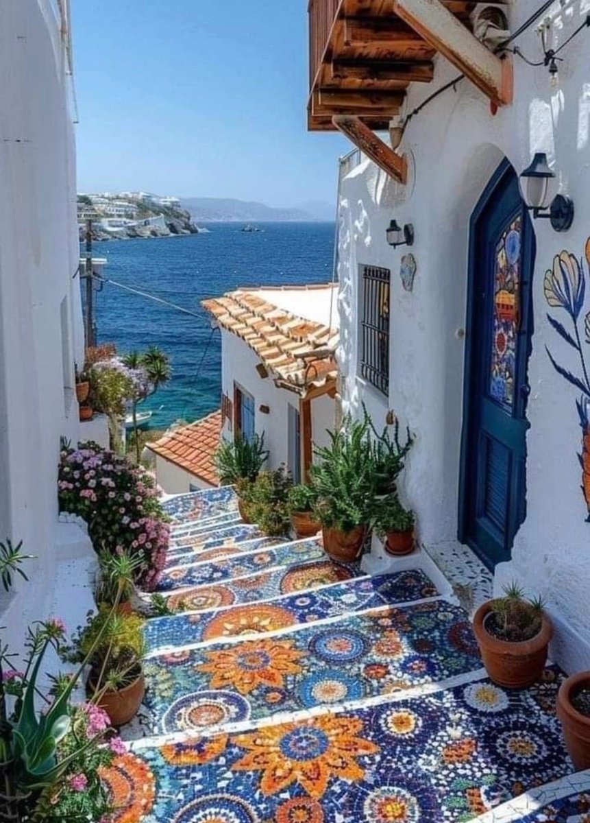 W0rld2026's tweet photo. Santorini, Greece 🇬🇷 https://t.co/J8FIV46Tfp