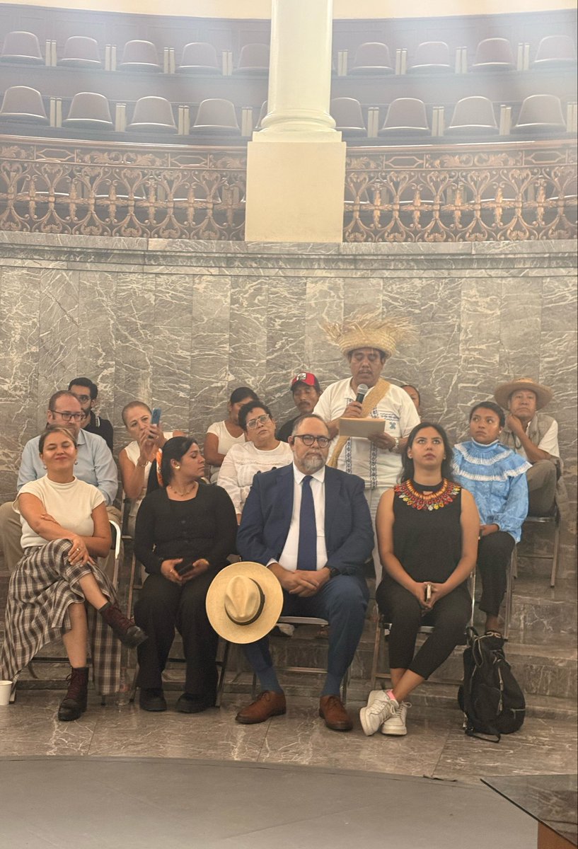 RitaBellLpz's tweet photo. ✨ Con la Mtra. Dianna Montoya y la Mgda. Gloria Ángeles Cruz dialogamos sobre los avances de las mujeres indígenas y afromexicanas, y los retos para hacer efectivos sus derechos. Gracias al @iepcjalisco por abrir estos espacios de reflexión. https://t.co/9AYRScTlQy