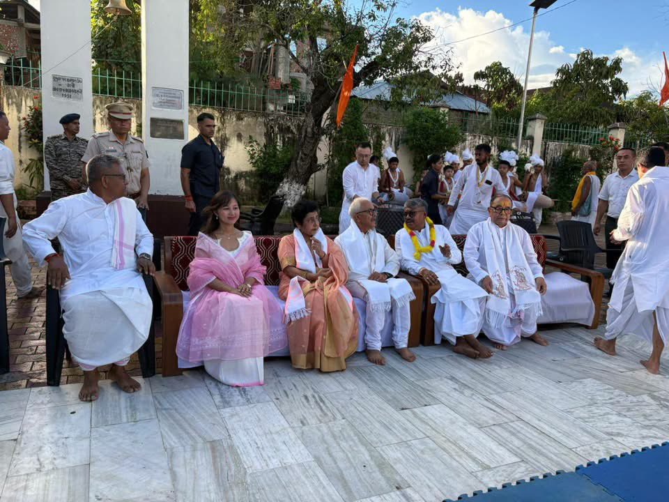 KonthoujamG's tweet photo. On the sacred occasion of Shri Krishna Janmashtami, I feel honoured to accompany Hon’ble Governor of Manipur Shri Ajay Kumar Bhalla Ji at the auspicious celebration at Shree Shree Gopinathjiu, Ningthoukhong.
The celebration beautifully brings together Bhakti, tradition and Manipur’s rich cultural heritage through Gita Sloka recitation, Pung Cholom, Thang-Ta, Dahi-Handi, Bhajan Sandhya and devotional performances, culminating in the Maha Aarti at midnight.
May Lord Krishna bless Manipur with peace, harmony and prosperity.
🙏 Hare Krishna! Jai Shri Krishna! 🙏

#krishnajanmashtami