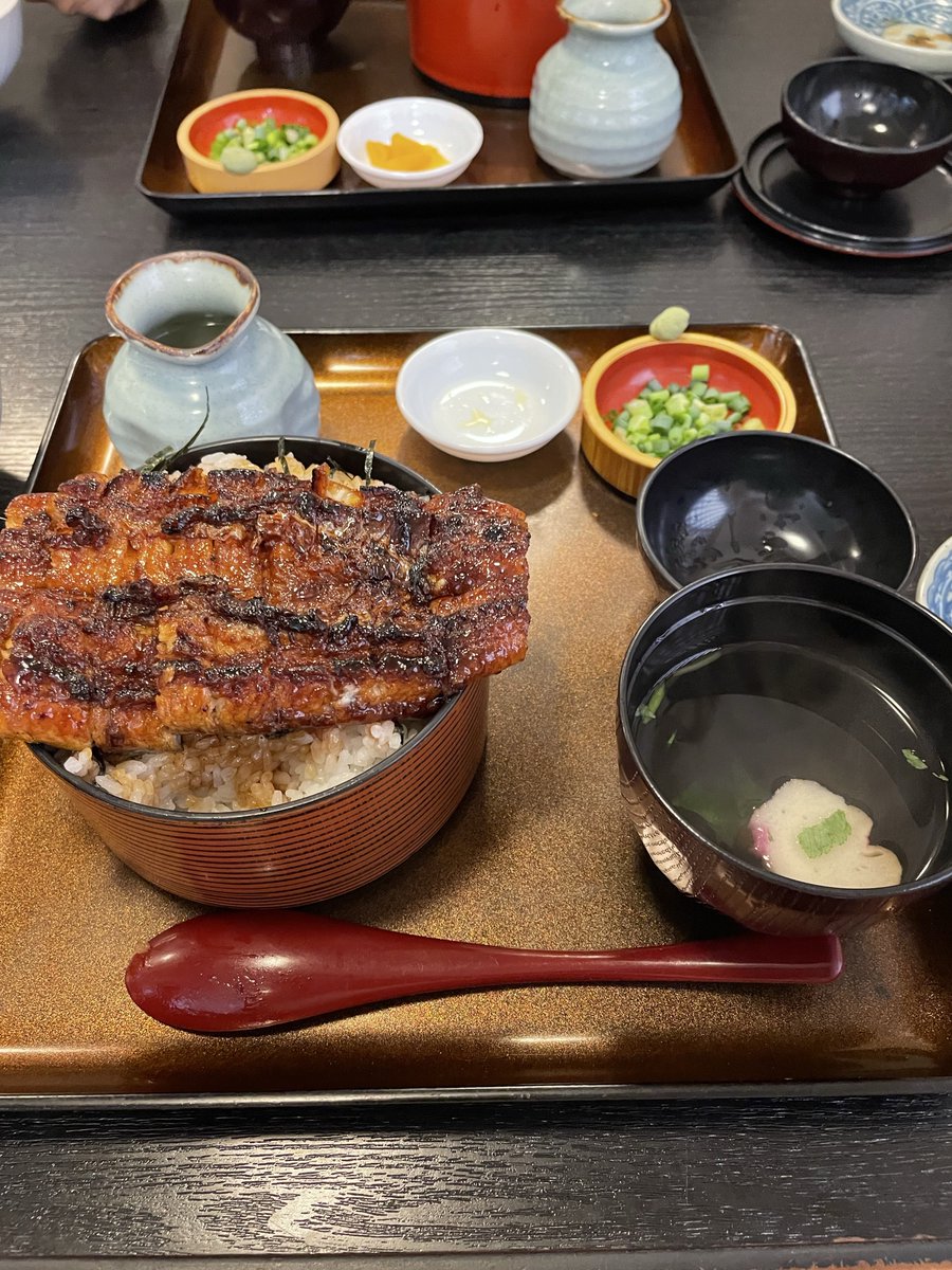 OutletPablo's tweet photo. 日頃の節制を破壊するDay https://t.co/m57oRcyf5s