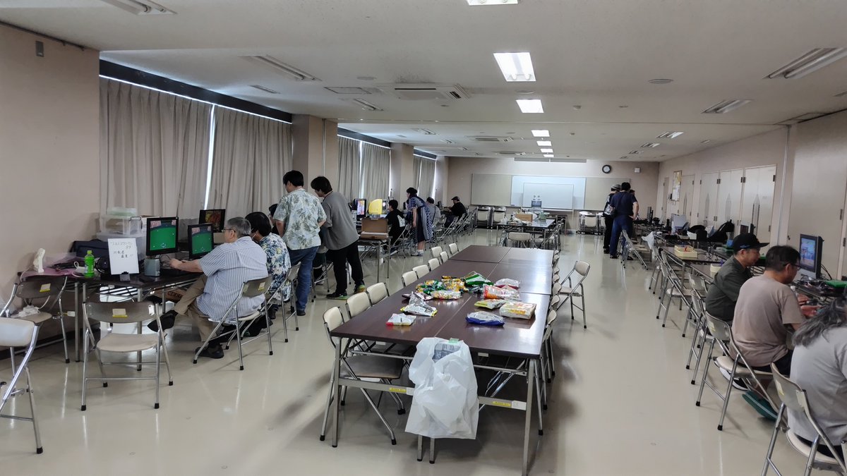 CarbuncleVoyage's tweet photo. 今日はカーくんと一緒に、こちらのイベントにお邪魔させて頂いてます！！ https://t.co/BjX3waLwoS