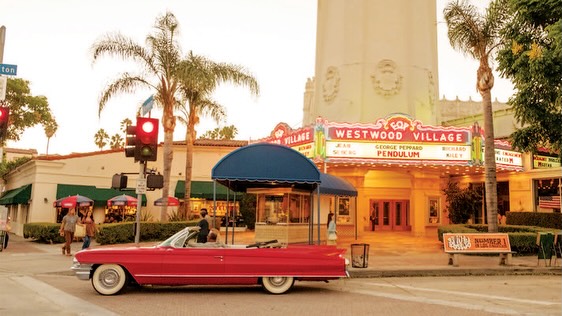 jrg_afrodita's tweet photo. Barbara Ling has sadly passed away. Her production design on Once Upon a Time in Hollywood and Michael was extraordinary. She truly deserved her Oscar for such remarkable work. https://t.co/fqsEgtHxOv