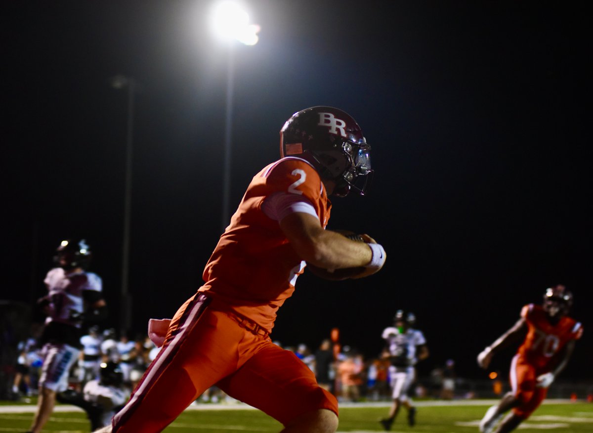 Tim_OBrien10's tweet photo. Brother Rice 43 St Francis 0 FINAL
Jameson Davis 112 rush yds/3 TD
Aydan Yarbrough 92 rush yds/2 TD
Sam Holcomb 46-yd rush TD
Kameron McGee, Tymel Lofton, Brayden Parks combine for safety
Parks fumble recovery
Jordan Moore blocked FG
Brother Rice (2-1) at Loyola in Week 4 https://t.co/rK2pygWTSi
