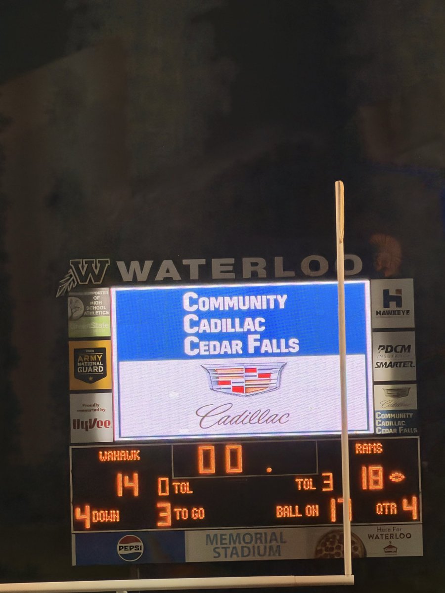 SeniorRamsFB's tweet photo. Team Win 

#EAT https://t.co/CfvNre9cuQ