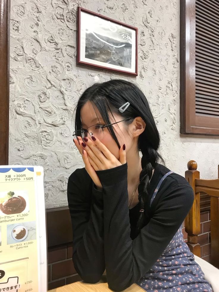 chaeeeese's tweet photo. pancita llena, corazón contento 🥰 https://t.co/3hd5DIlXE2