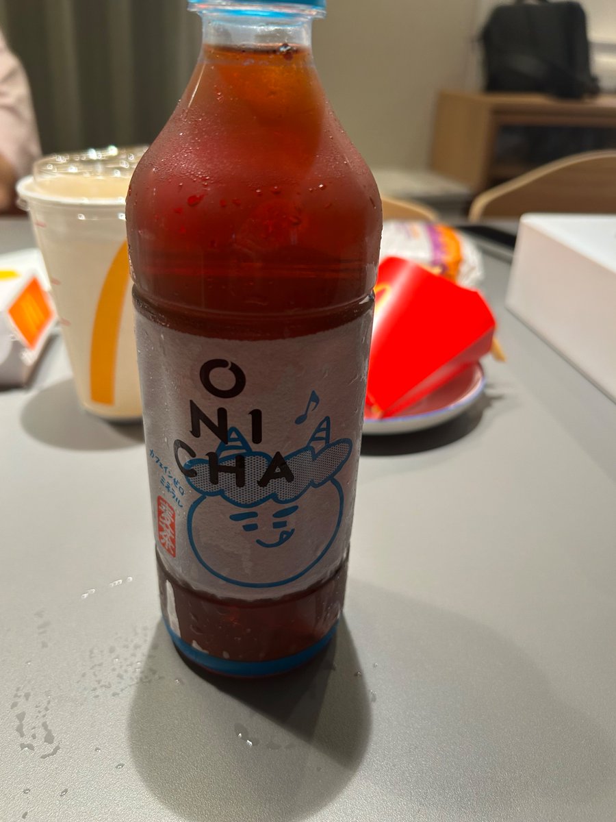 TjrayWan's tweet photo. @hikakin @hikakin_premium @onicha_jp 私ONICHA大好きの台湾人
私日本旅行の頃ONICHA 每日飲む https://t.co/e1CxOayNAM