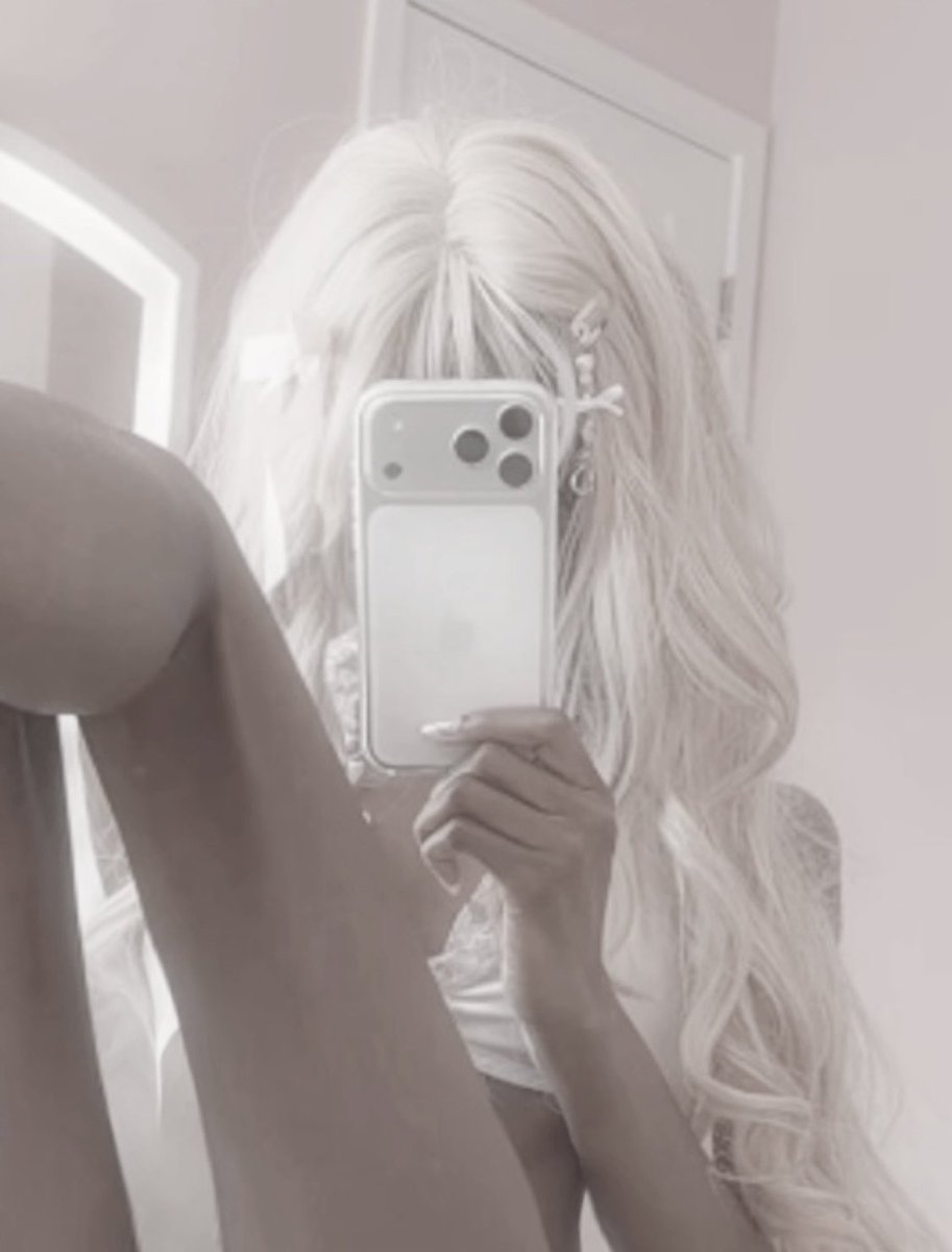 lambpaci's tweet photo. meow

#egirl #ageplay #discord https://t.co/aV3nQ9uNsj