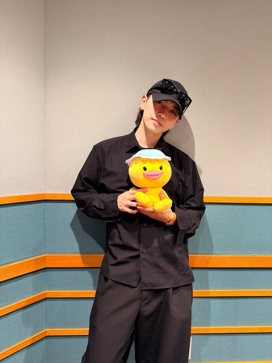 menicon807's tweet photo. 📡#FMAICHI 毎週(土)12:30-13:00OA📻💕
 
#メニコンミュージックコンタクト 9月1週目👀
#岩橋玄樹 さんとコンタクト✨

📣OAを聴き逃した方
radiko▶https://t.co/YFjdtZyiPi

📣未OA名古屋話は🤫
radikoポッドキャスト or JFN Pods👇
🎙https://t.co/qBMezCL9NU

(@genki17staff) https://t.co/v7IcFgwQQe