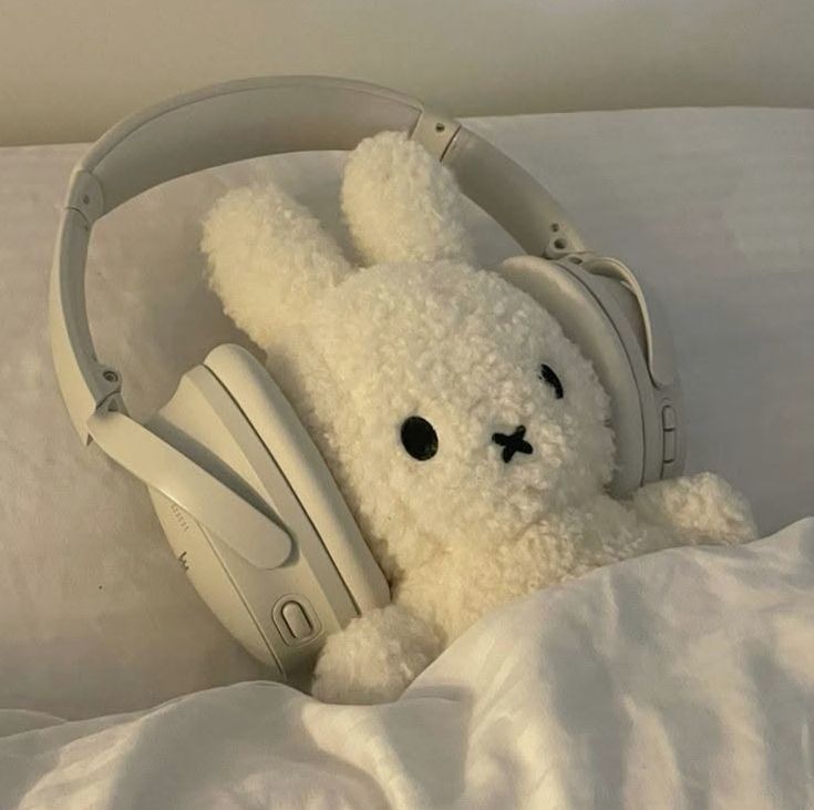 Headylo's tweet photo. サービス説明を短くするコツは、
お客様の悩みを「ビフォー」で伝え、
解決策を「アフター」として提示すること。
例えば、運搬の手間から
手軽に注文できるスタイルへと改善。 https://t.co/fiQU716BKg