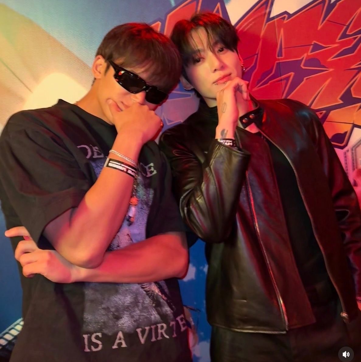 gyuujinnn's tweet photo. that’s literally Jungkook and mingyu 😭 https://t.co/aEfXDTchvF