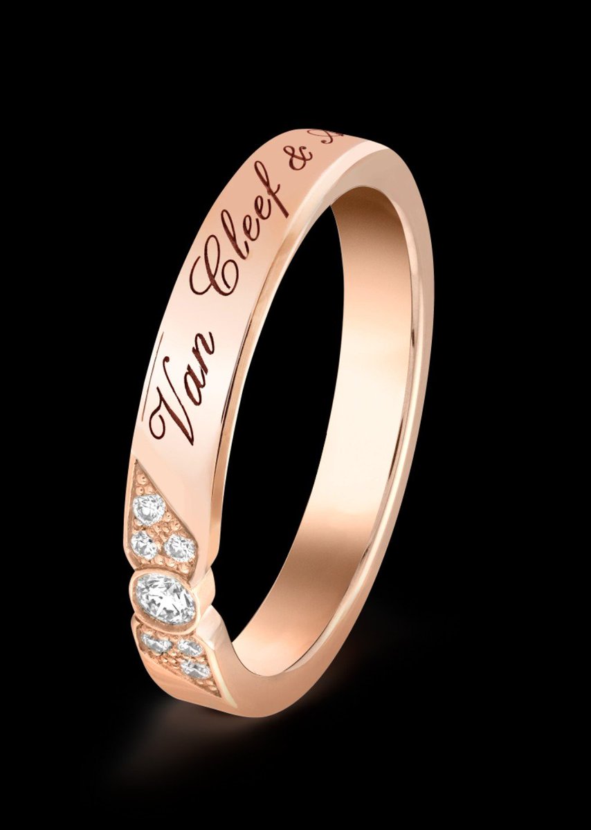 ShichiyaSapporo's tweet photo. 札幌の質屋でお金を借りる際
創業70年信頼と実績の質屋
山岡質店はいかがでしょう
指輪 ネックレス 金 プラチナ
貴金属 時計 電化製品
高価質入れ 高価買取
札幌市 豊平区 中央区 白石区
清田区 東区 北区 西区
手稲区 厚別区 南区
札幌近郊の方はぜひ!!
https://t.co/uBR64kdevs
#質屋札幌　#札幌質屋 https://t.co/qsKfRv6PX0
