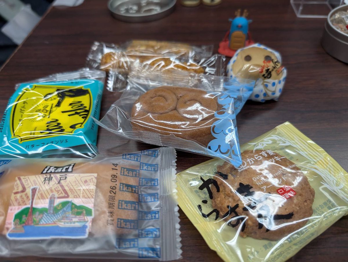 sanchagonj's tweet photo. #DAC愛知 に参加されている常連のお客様から楽しそう（美味しそう）な報告が😊

自分は現地に行けませんでしたが、2日間
会場にてオリジナルアイテム #ギルドカウンター の販売を行える事になりました！

プレイヤーの皆様のお手元の管理を手助け出来るアイテムとなっています！
よろしければぜひ！ https://t.co/vSAykeZQLH