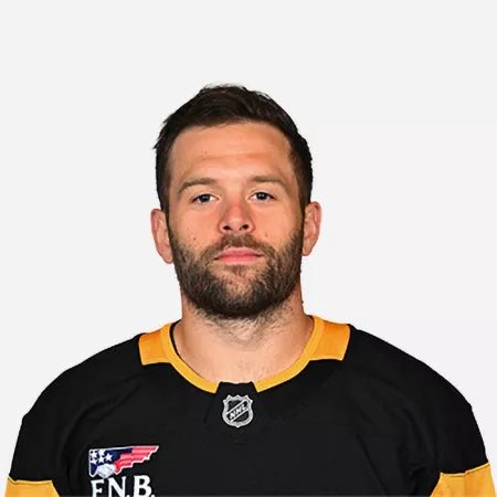 Soaarz's tweet photo. What did they do to my guy Bryan Rust in #nhl27 poor rusty 😂 https://t.co/X7trkG3GL4
