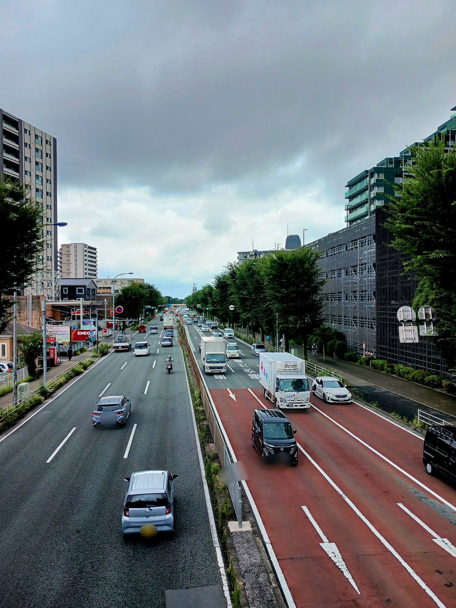 kaoly_n's tweet photo. よく通る道を上から https://t.co/hWQapOTcZM