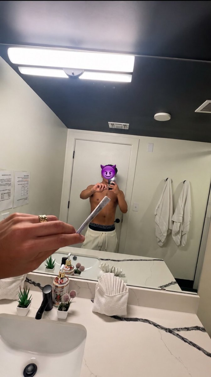 JaystacksLa's tweet photo. Corpus Christi TX who’s here⁉️👀 #texas #tx #corpus #houston #htx #dallas #dtx #sanAntonio #satx #latino #leaks #fypシ゚viral #nsfwtwtًً https://t.co/1ItOalCHzL