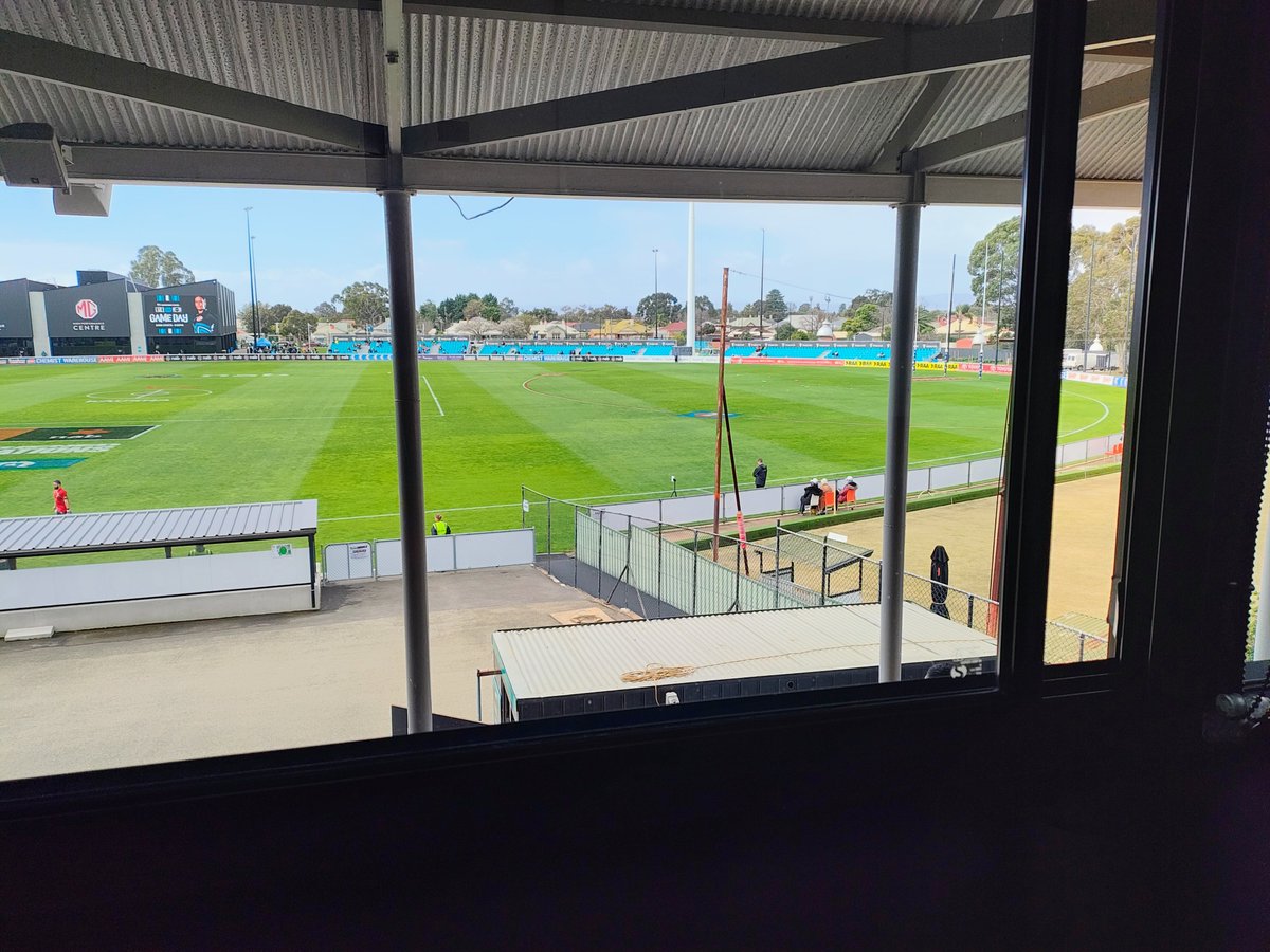 BOGperformance's tweet photo. When you are the only one in the media boxes for the AFLW at Alberton. Watching Erin's kids back in Adelaide playing in front of the Williams stand is a joy. Generations of fun. Looking for a big performance from the Power women. Not sure why AFLW should clash with men's final. https://t.co/eDDNXVKeJh