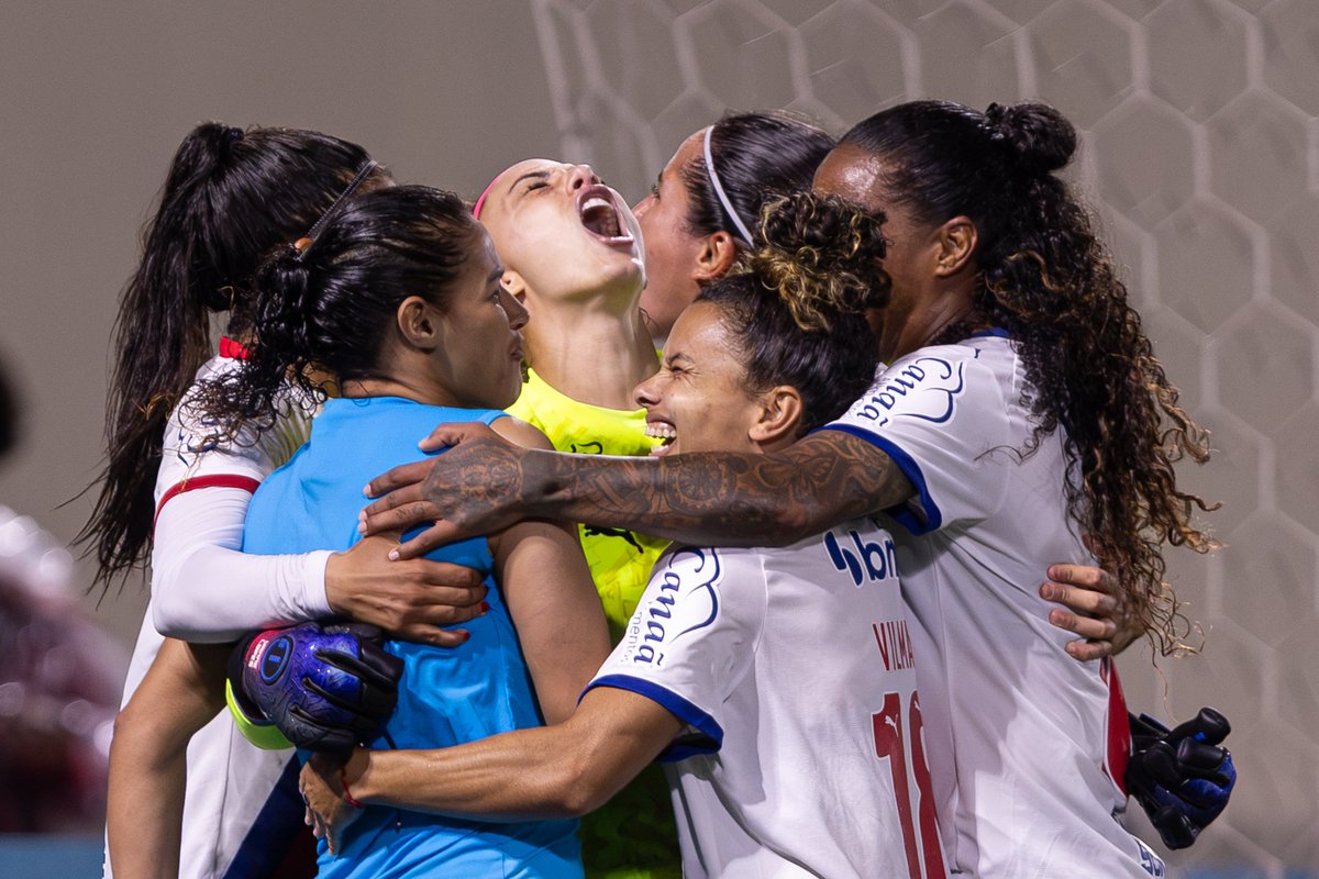 ecbahia's tweet photo. ESPORTE CLUBE BAHIA!!!!! https://t.co/iZZVtrXbyJ