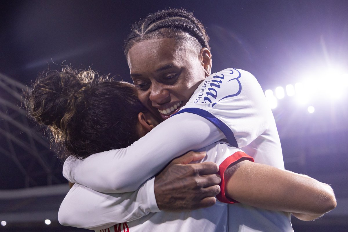 ecbahia's tweet photo. ESPORTE CLUBE BAHIA!!!!! https://t.co/iZZVtrXbyJ