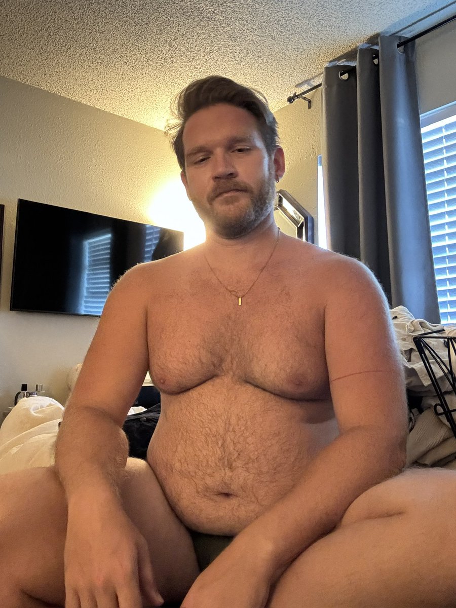 jlmenken123's tweet photo. 😴😴😴 https://t.co/2vqzGhILxV
