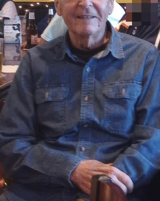 alee_reynaa's tweet photo. Miss you, Daddio. Xoxo https://t.co/rY5n6BFI5x