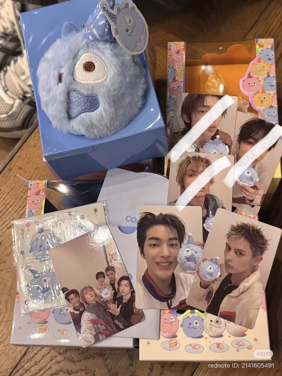 spidytin's tweet photo. wts lfb ph cortis green green baby cortis ball (white and blue) 

secured from 🍊app. 

200 ea pc / 500 uns ball w inclusions / 100 gpc 
payo / 50% ndrp ; rembal once on hand 

— dm to claim
— check replies for updates

x sensi, impatient

martin james juhoon seonghyeon keonho https://t.co/vNOhPree0j