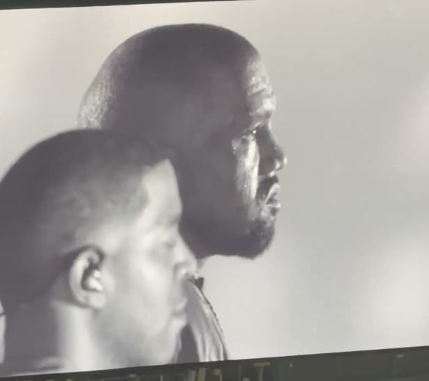YeUpdatesAR's tweet photo. YE GOT EMOTIONAL ON STAGE DURING HIS REUNION WITH KID CUDI 🥺❤️ https://t.co/UerEHOmg0d