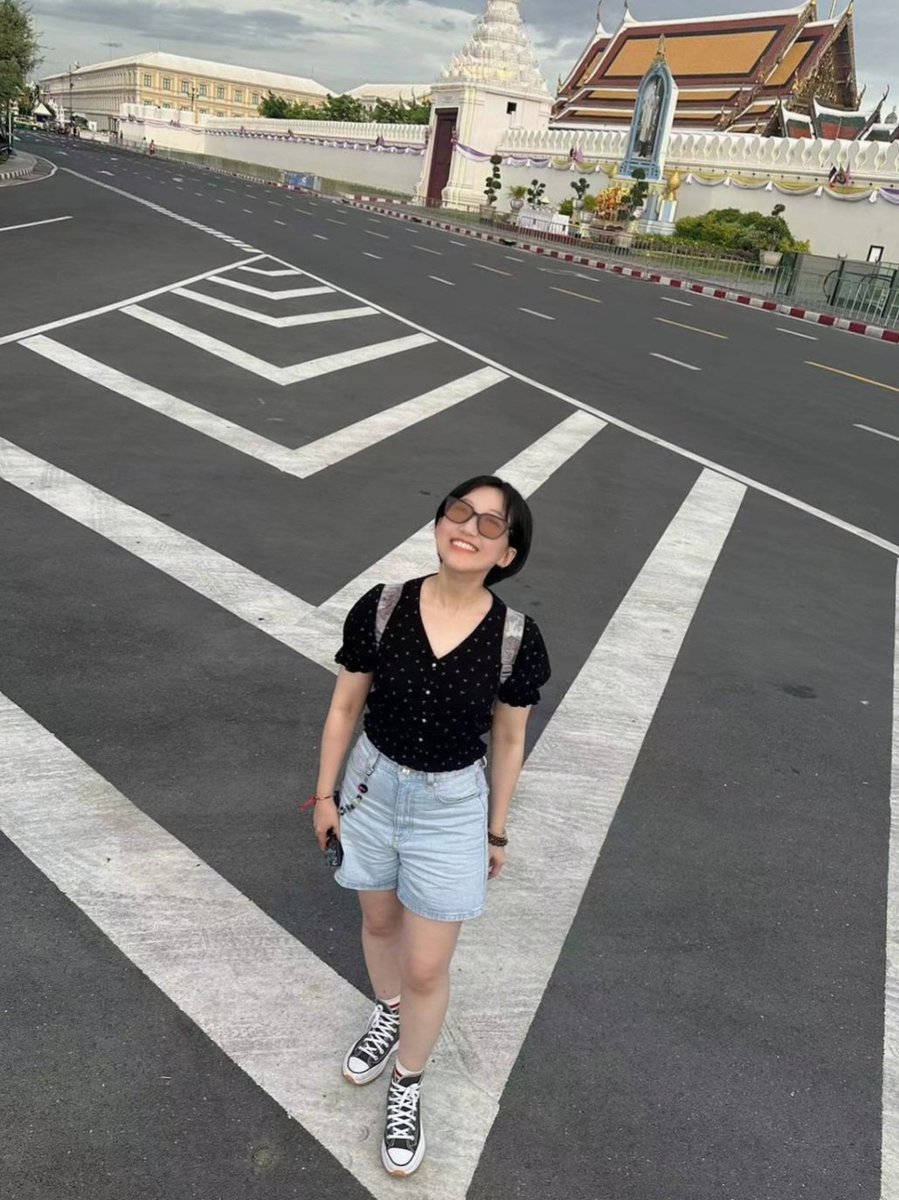 Yannis7979's tweet photo. Back when I had short hair...🤭

@milephakphum
#MilePhakphum 
#GreenyRoseSelcaDay 
#GreenyRose https://t.co/Lfdo3Vgu5U