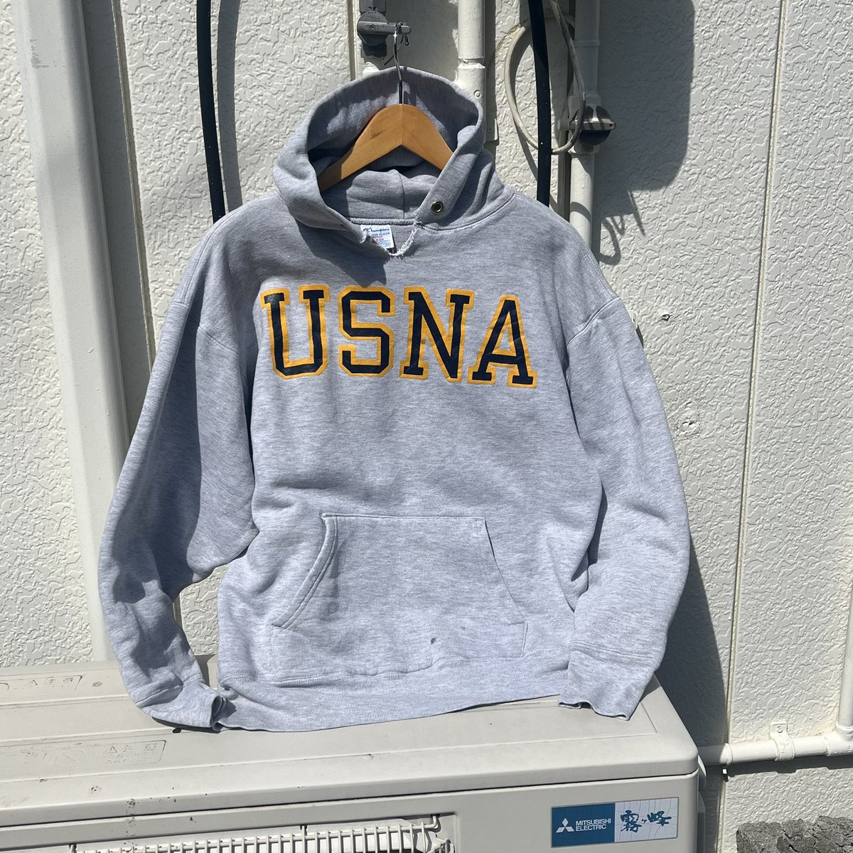 390Day's tweet photo. 80s "CHAMPION" REVERSE WEAVE PARKA  USMAダブルフェイス
.
SIZE…L
PRICE…¥29800-
.
#yamanashi　#古着屋　#days
#REVERSEWEAVE #champion
#usna #80s https://t.co/XdYRp0jAjF