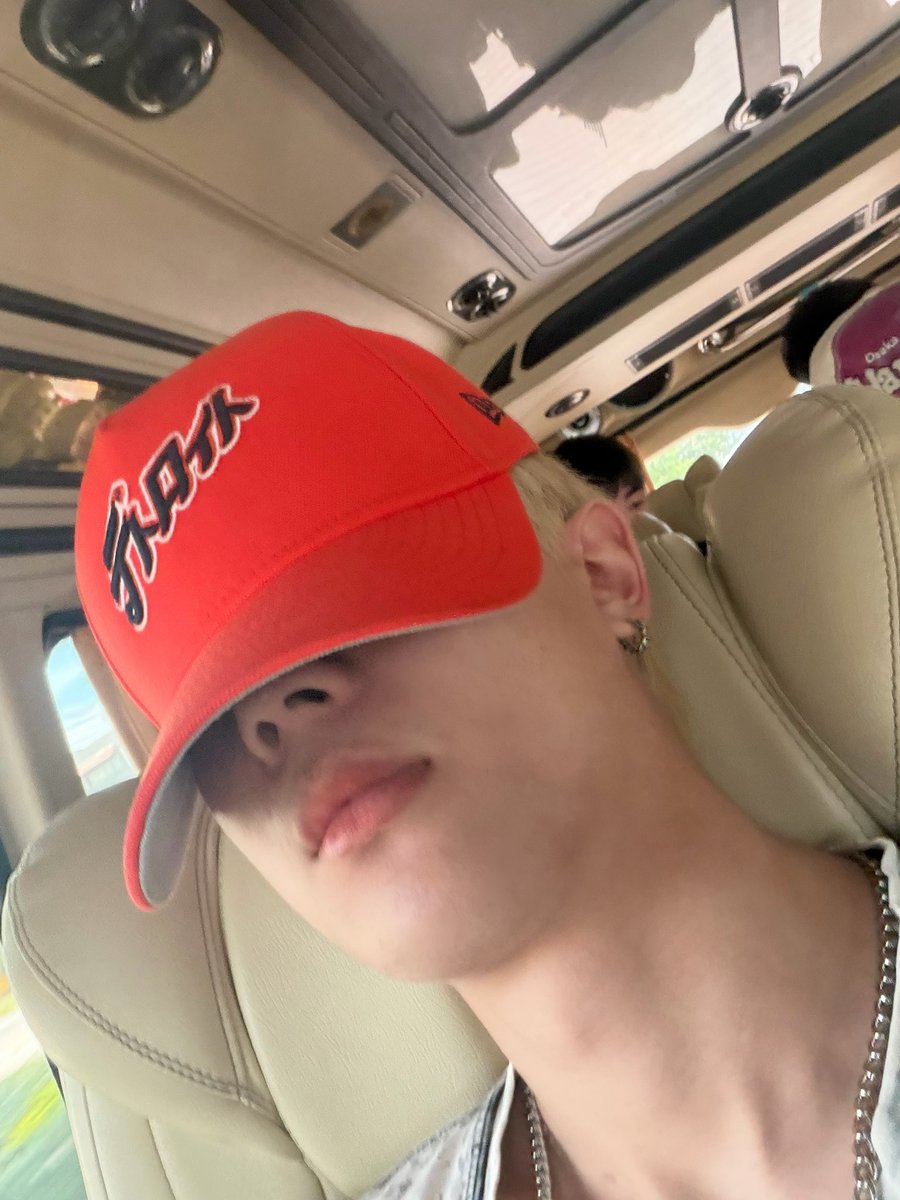 new_chayapakkkk's tweet photo. เจอกันครับ #เจลบอยคอยบี๋inขอนแก่น https://t.co/gXKlzPYmDv