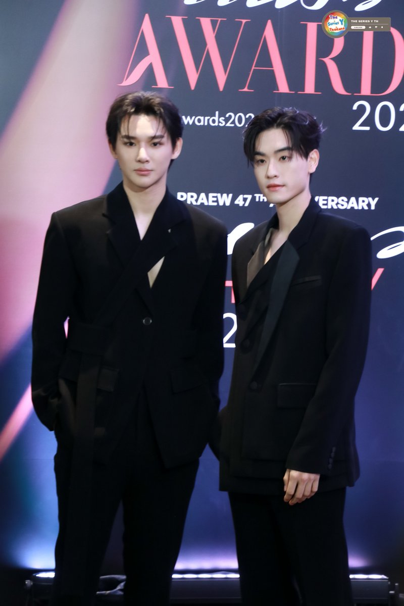 theseriesy_th's tweet photo. “ทะเล - ปอร์เช่” ร่วมงาน Praew Awards 2026
TALAY PRAEW AWARDS PARAGON
PORSCHE PRAEW AWARDS PARAGON
#laylayyo #tanathornc
#SiamParagonxPraewxTalay
#SiamParagonxPraewxPorsche
#PraewAwards2026 #Praewmag https://t.co/H3BkGPWUw1