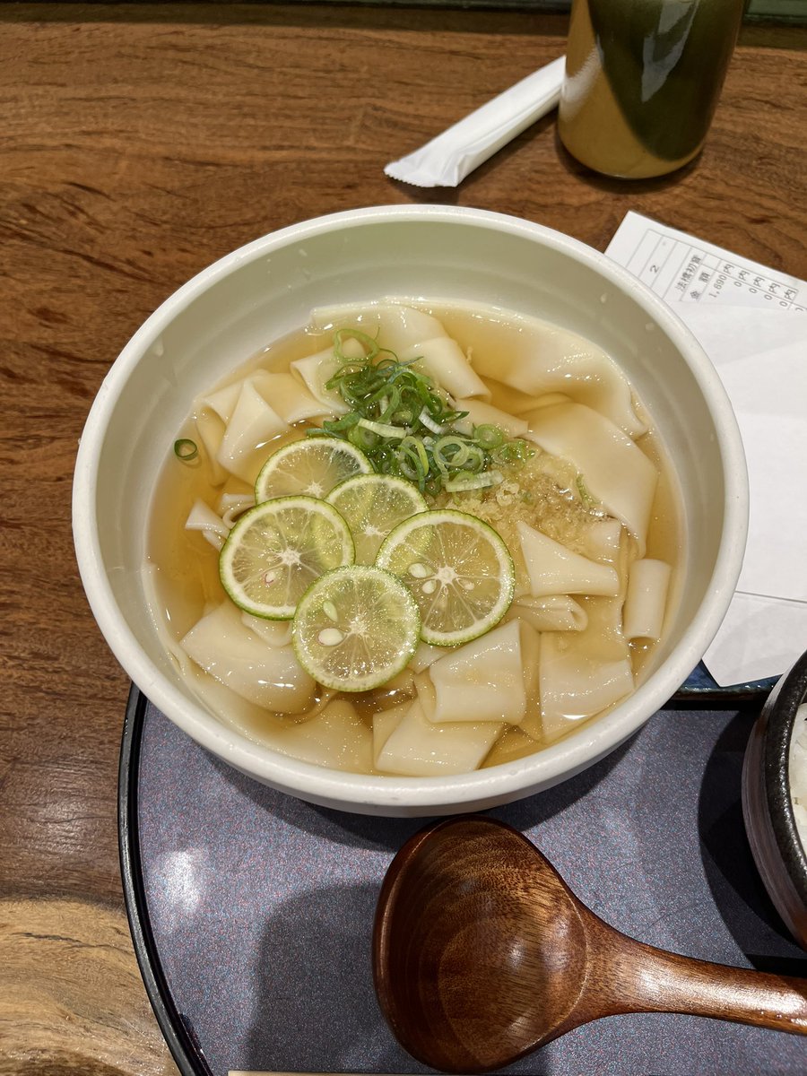 dai7881's tweet photo. 今日の現場はこちらです🎵
“NEK! MAJOR DEBUT TOUR”
📍愛知・RAD SEVEN
その前にきしめん食べて来ました😋

#NEK
#NEKI https://t.co/SzZ11jRlcf