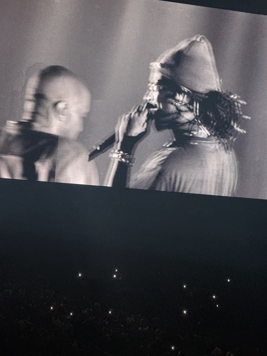 PapiBuyerr's tweet photo. Best night of my fucking life https://t.co/tqXPykRTHI