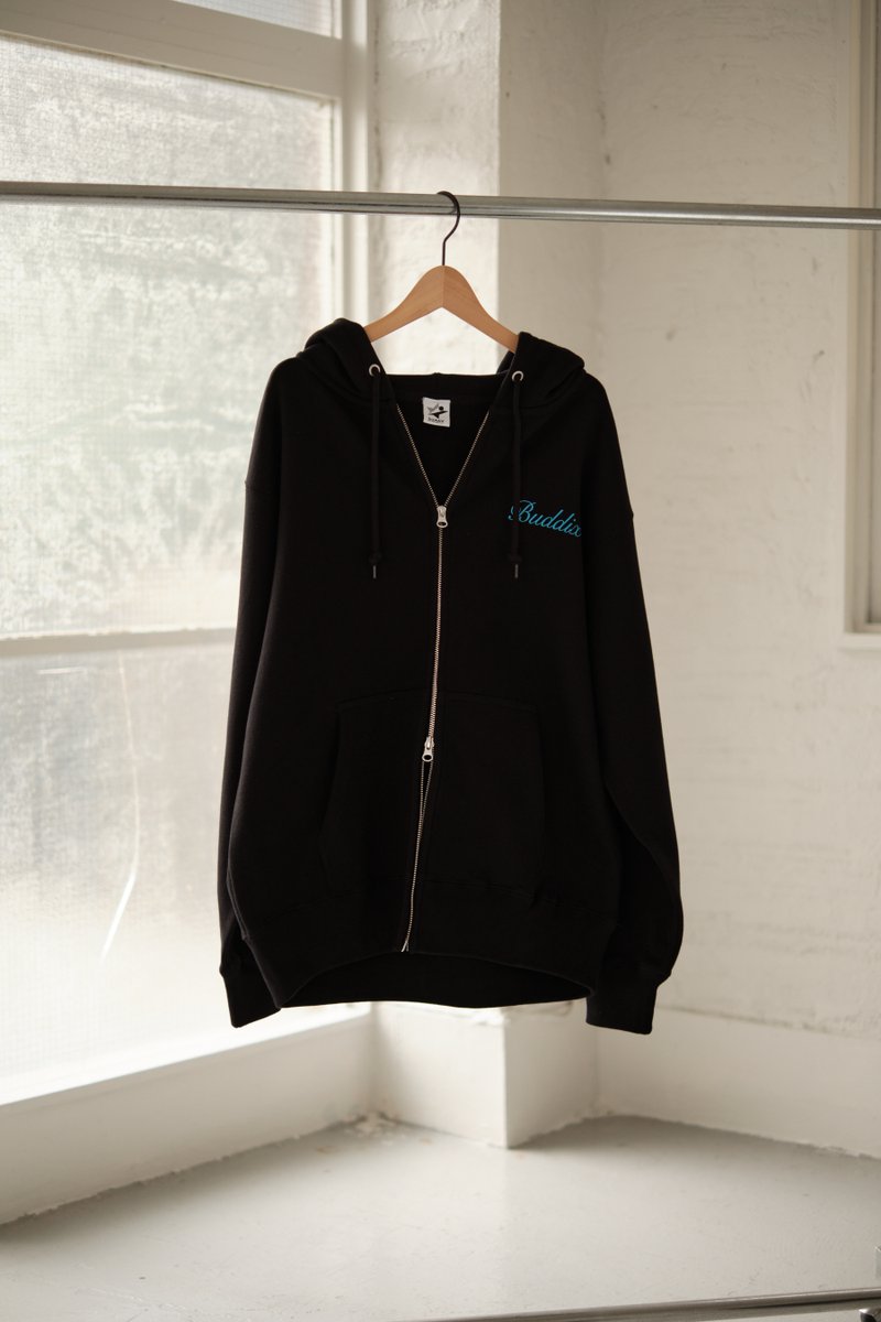 buddixofficial's tweet photo. buddix FLOWER COLLECTION in buddix POP-UP
2026.9.6(Sun) 10:30 ON SALE

■ITEM LINE-UP
SF LINK ZIP HOODIE
PRICE：¥19,800 tax-in
COLOR：Black
SIZE：S/M/L/XL

https://t.co/YaclGUcEhD

@buddixofficial
@fantastics_fext
@vertical_garage
#buddix
#FANTASTICS
#verticalgarage https://t.co/Vl6Y69gGRC